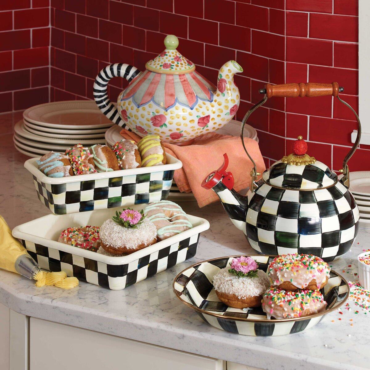 Courtly Check 8" Enamel Baking Pan